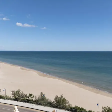 Pleno Sol, 45 Apartment